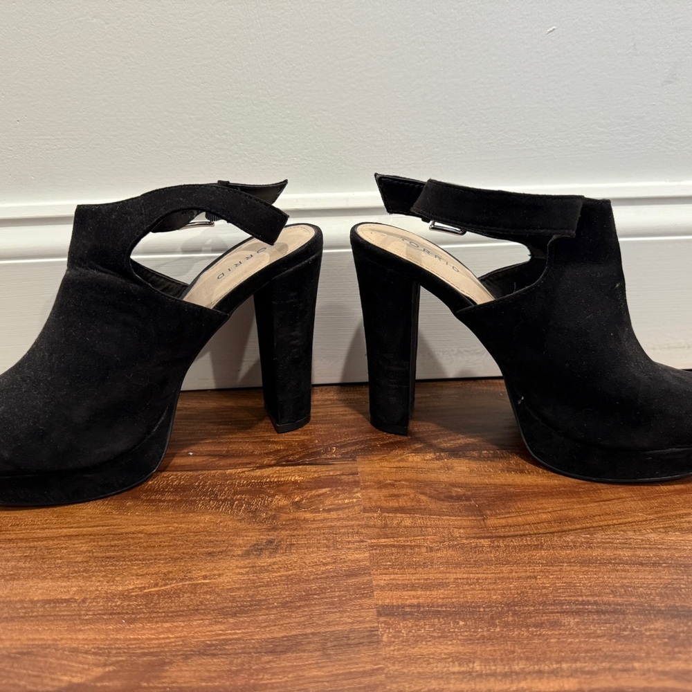 Torrid Black Peep-Toe Heeled Boots - Picture 2 of 4